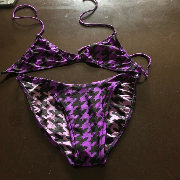 Black/purple bikini size 10 houndstooth pattern - Picture 5 of 6